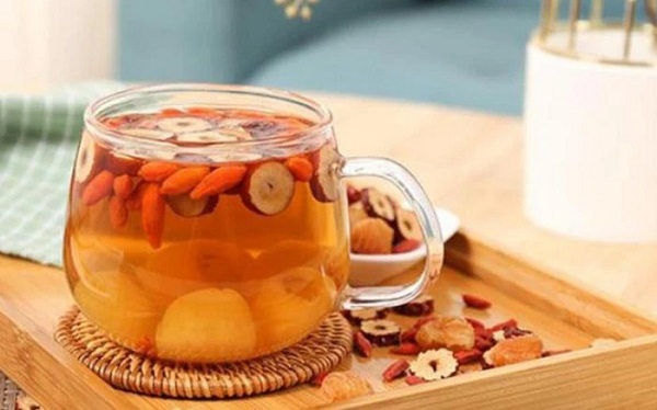 luu-y-khi-su-dung-tra-duong-nhan trà dưỡng nhan cách làm